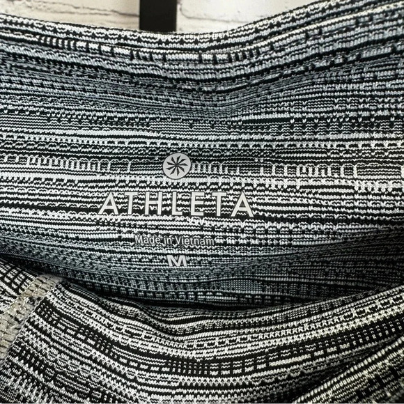 Athleta High Rise Jacquard Chaturanga 7/8 Leggings Size Medium - Picture 4 of 5